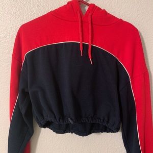 cropped hoodie